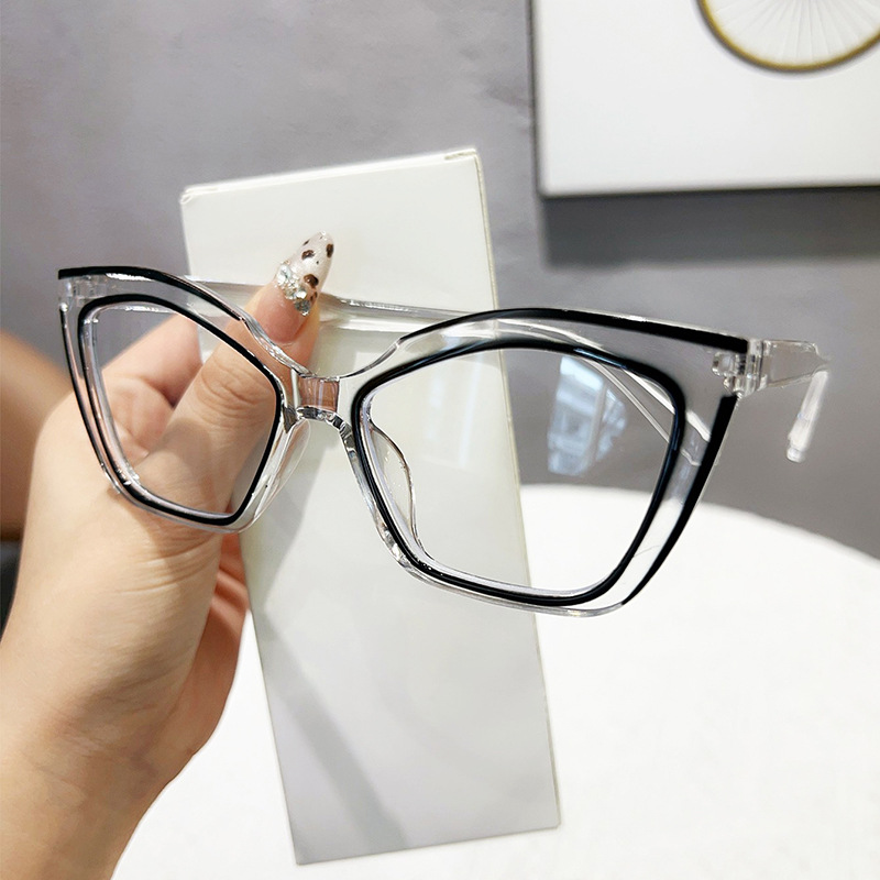 Eyewear Angle 6