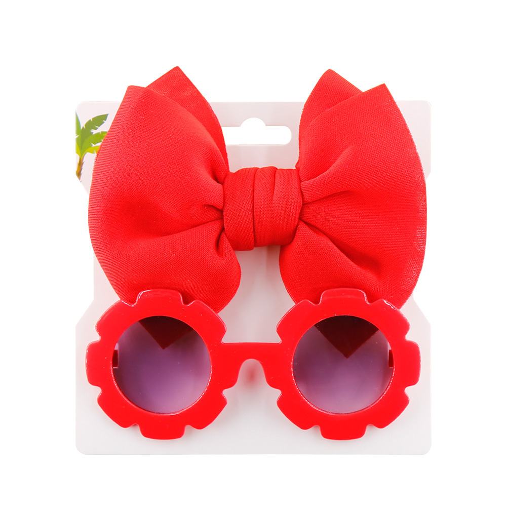 Flower children sunglasses detail 7