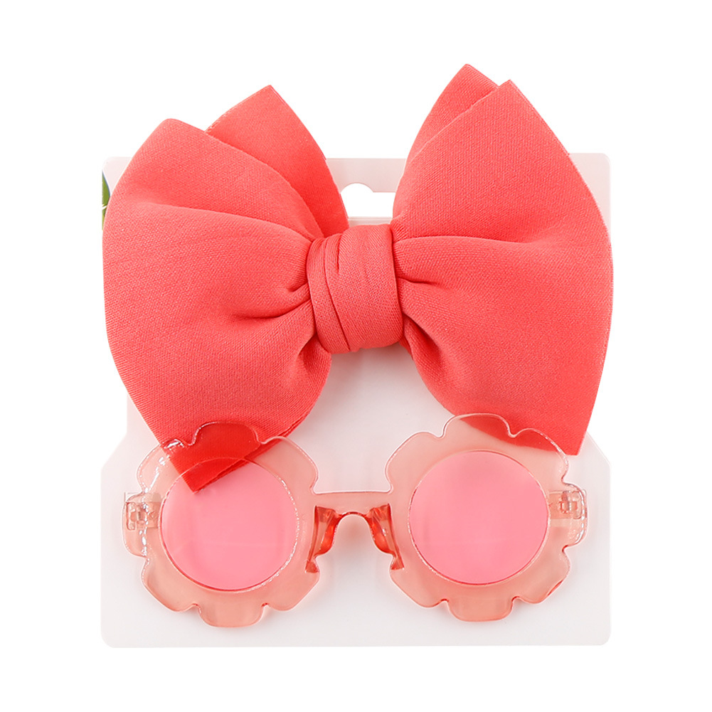 Flower children sunglasses detail 6