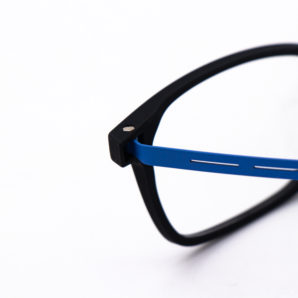 Fashionable Retro Square Titanium Rubber Eyeglasses Frames Full Rim Metal Lightweight Reading Glasses with Prescription Lens
