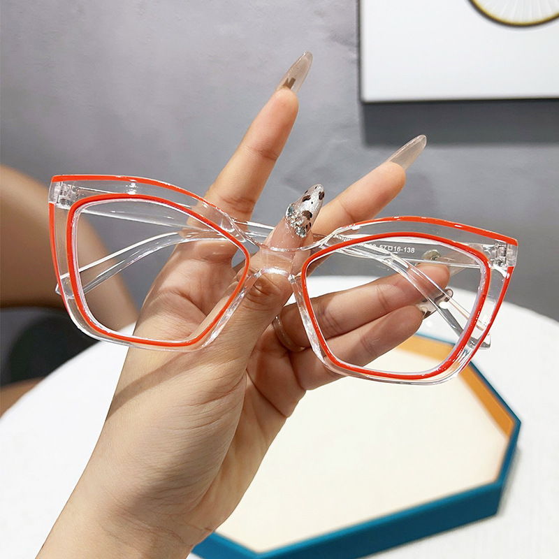 Eyewear Angle 1
